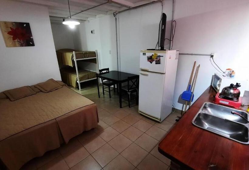 اتاق استاندارد چهار تخته, Rada Tilly Apart