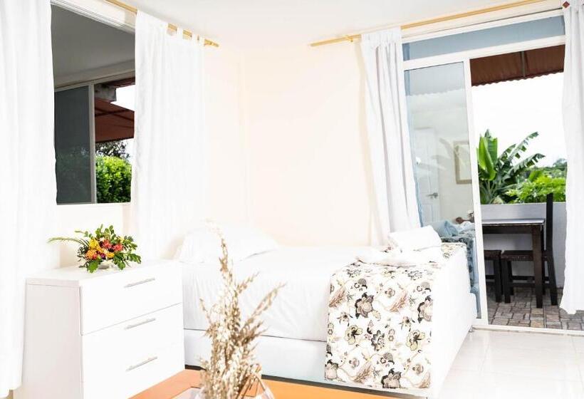 اتاق لوکس چهار تخته, Finca Hotel La Quinta De Torrione