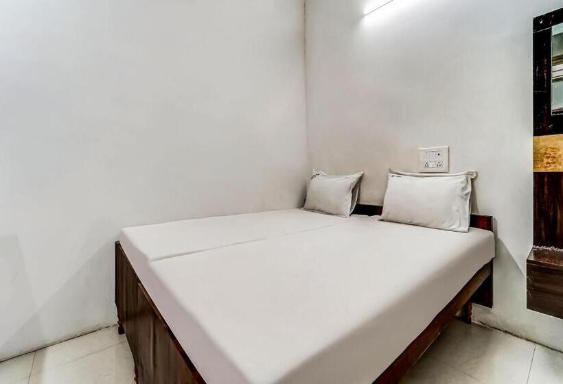 اتاق استاندارد, O Solar Inn