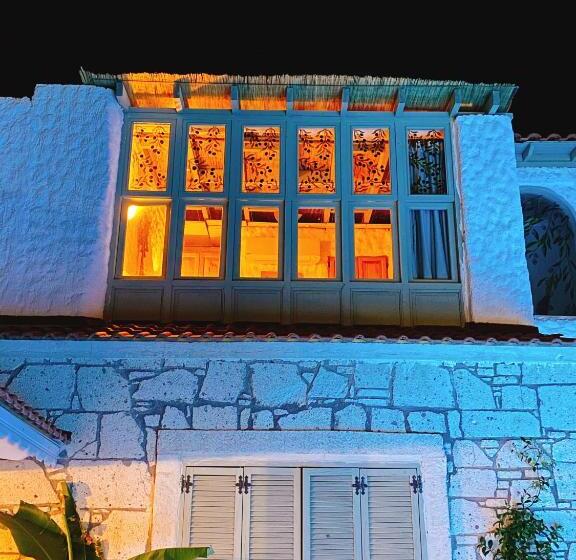 اتاق استاندارد با چشم‌انداز استخر, My Dream Alacati