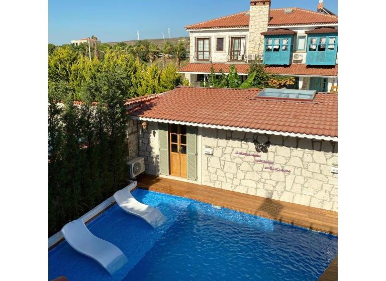 اتاق استاندارد با چشم‌انداز استخر, My Dream Alacati