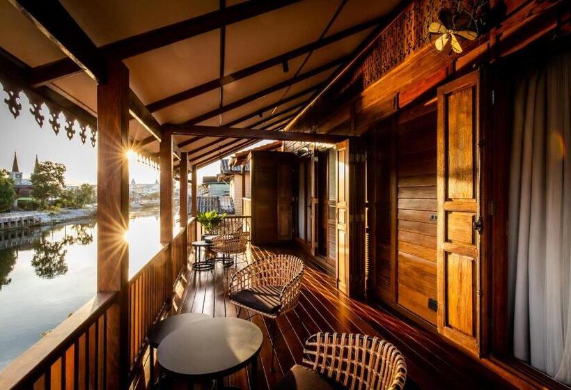 اتاق استاندارد با تخت بزرگ, Punyashthiti Villa