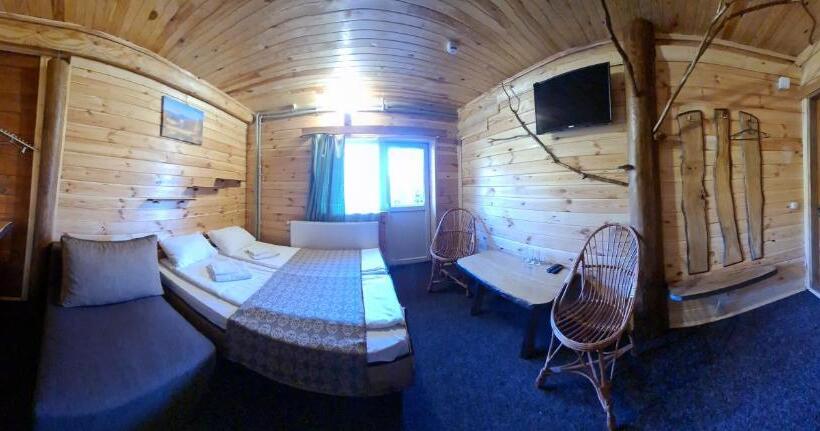 اتاق استاندارد سه تخته با بالکن, Alpin Eco Chalet & Wellness