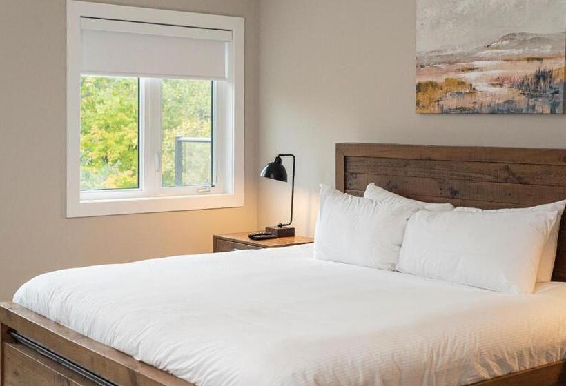 ویلای 3 خوابه, Muskoka Bay Resort