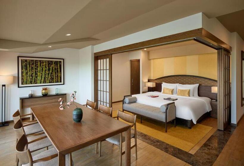 سوییت اجرایی, Kobi Onsen Resort Hue, Affiliated By Melia