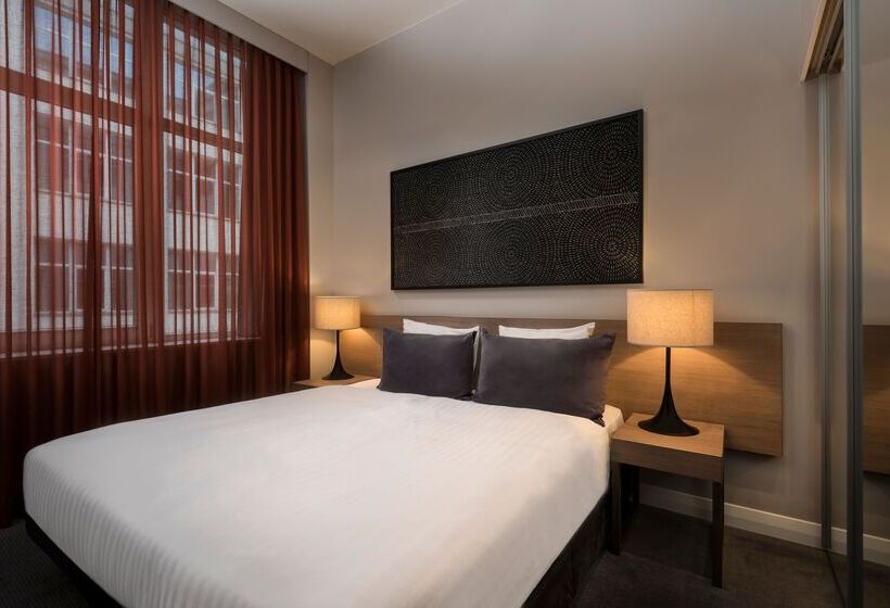 استودیوی استاندارد, Adina Apartment Hotel Berlin Checkpoint Charlie