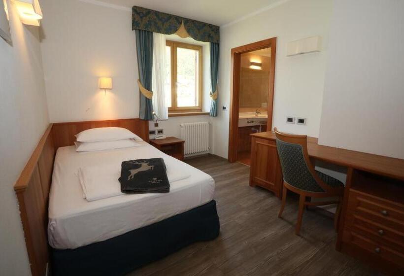 اتاق استاندارد یک نفره, Family Hotel Serena
