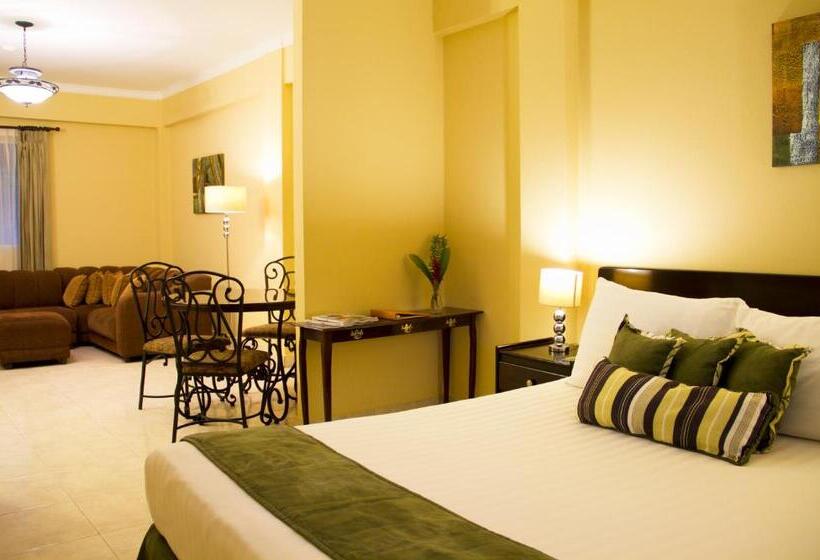 سوییت جونیور, Albrook Inn