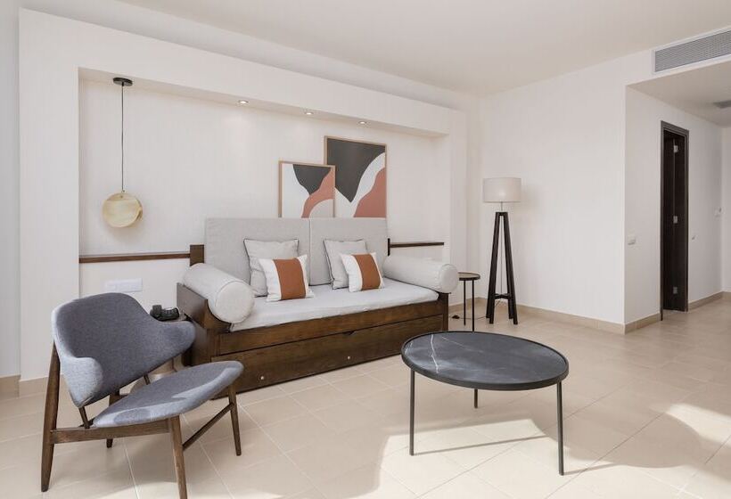Люкс, Barceló Tenerife