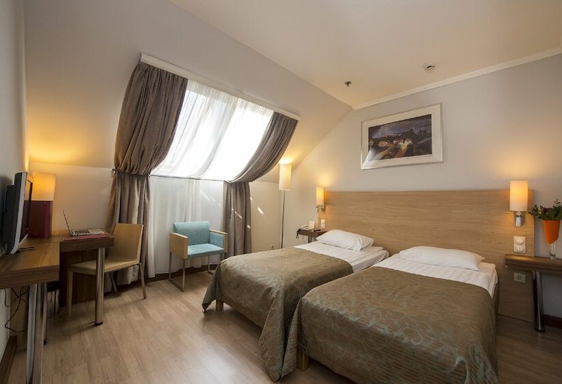 Quarto Comfort Individual, Bristol  Budapest