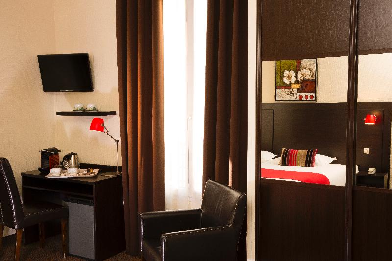 اتاق کلاب, Chatillon Paris Montparnasse
