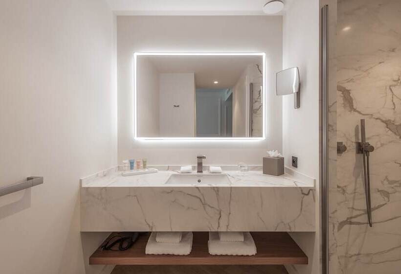 اتاق لوکس, Dukes  Palace Brugge   By Dukes  Hotel Collection