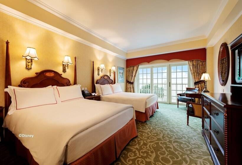 Chambre Standard 2 Lits Doubles, Hong Kong Disneyland