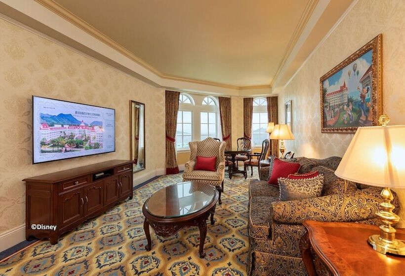 Suite Club, Hong Kong Disneyland