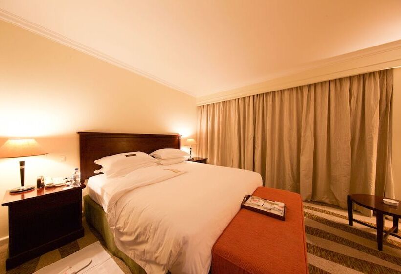 اتاق استاندارد, Kigali Serena