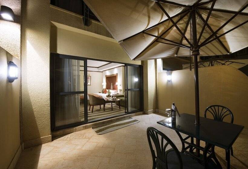 اتاق سوپریور, Kigali Serena