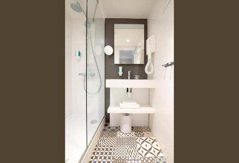 اتاق استاندارد, La Regence