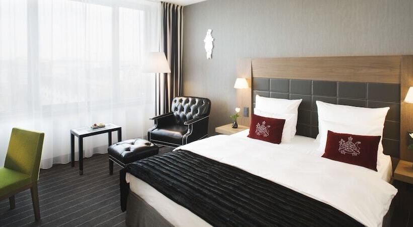 Habitación Premium, Mövenpick  Stuttgart Airport