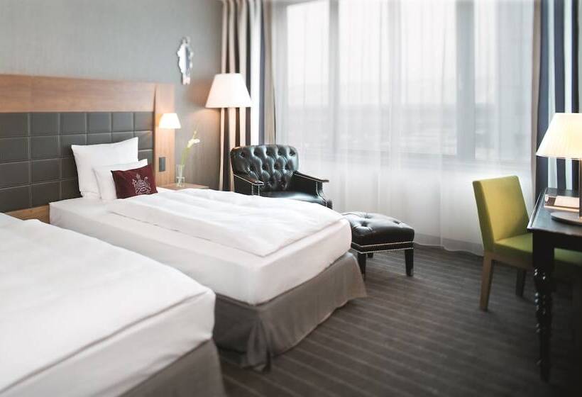 Chambre Premium, Mövenpick  Stuttgart Airport