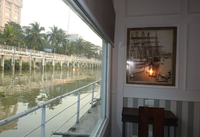 标准间, Polo Floatel Kolkata