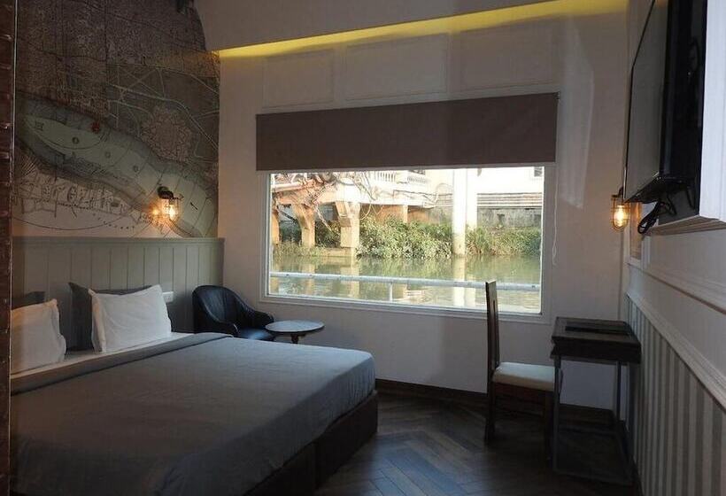 标准间, Polo Floatel Kolkata
