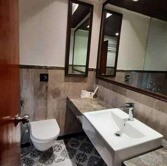 标准间, Polo Floatel Kolkata