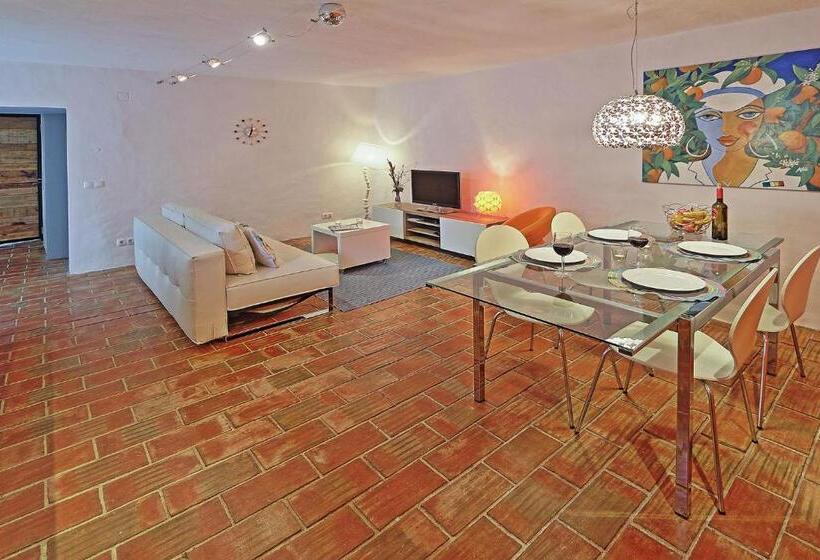آپارتمان خانوادگی, Quinta Tapada Do Gramacho