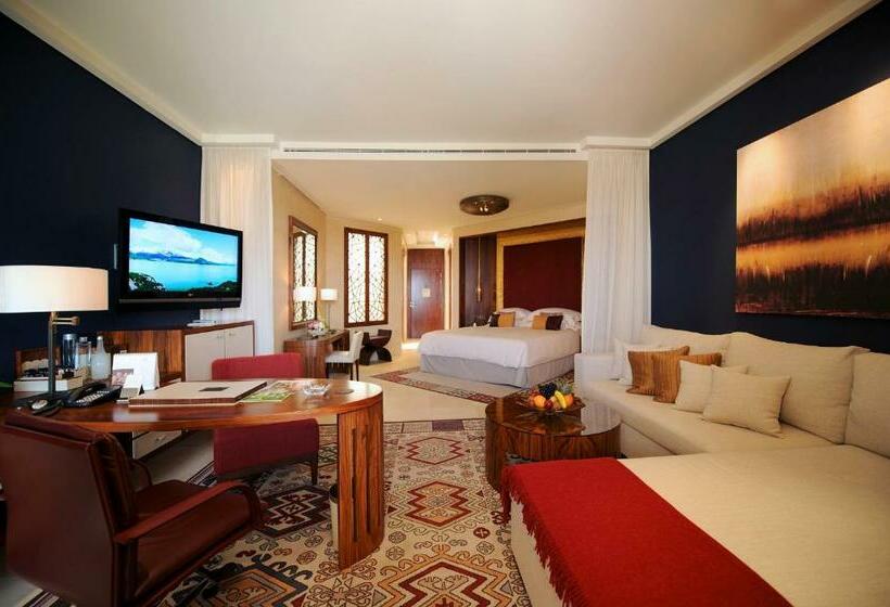 اتاق استاندارد, Raffles Dubai