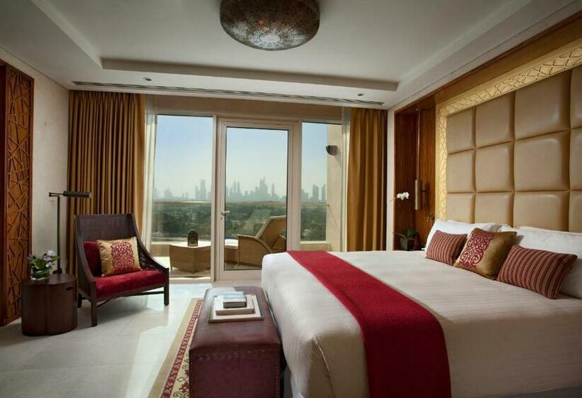 Suite, Raffles Dubai