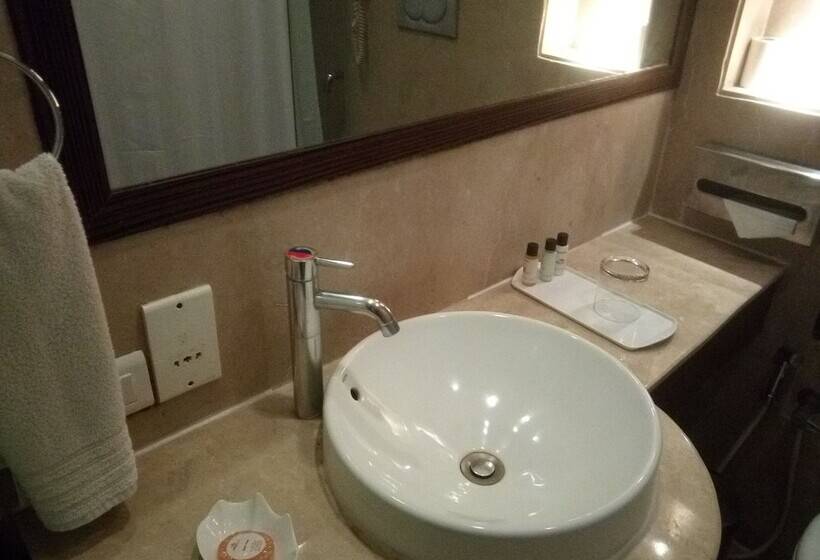スーペリアールーム, Pride Hotel, Chennai