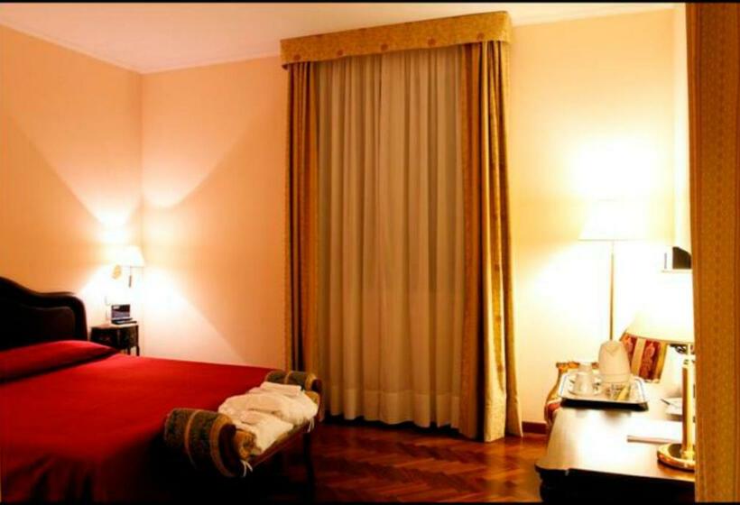 سوییت جونیور, Villa Pigna