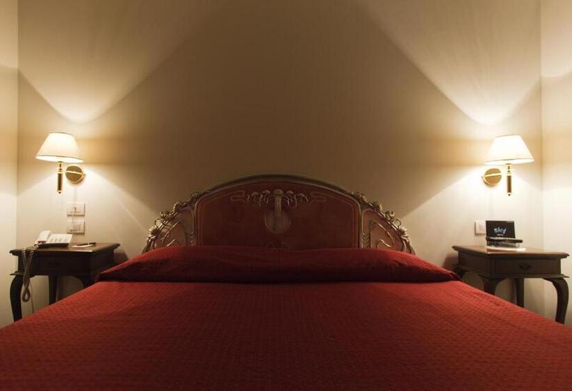 سوییت جونیور, Villa Pigna