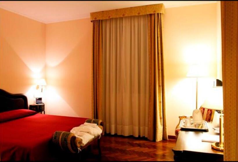 اتاق استاندارد سه نفره, Villa Pigna
