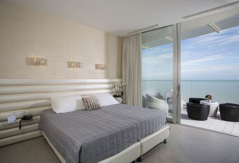 2 Bedroom Penthouse Apartment, Waldorf  Premier Resort