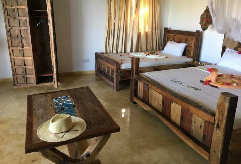 استودیو استاندارد با بالکن, White Sands