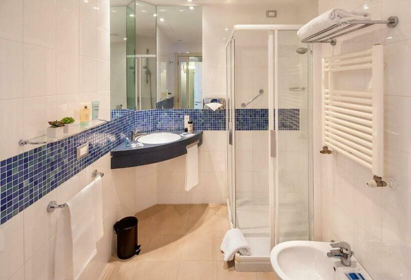 اتاق استاندارد چهار تخته, Idea Hotel Milano San Siro