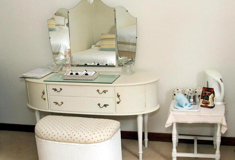 اتاق استاندارد, Westacre Bed & Breakfast