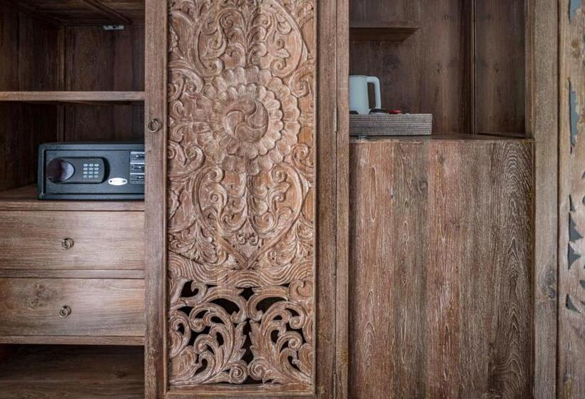 اتاق استاندارد با چشم‌انداز استخر, By The Sea Koh Mak Boutique Guesthouse