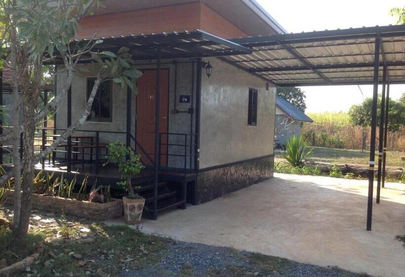اتاق عادی, Happy Resort Bandung