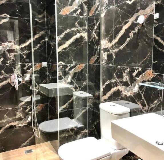 اتاق لوکس با تخت بزرگ, Vial Rooms