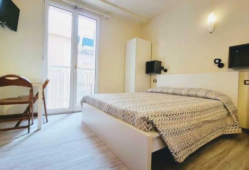 استودیوی استاندارد, Residence Rosa
