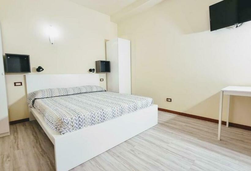 استودیوی استاندارد, Residence Rosa