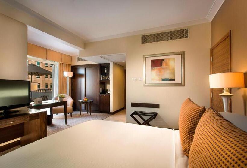 اتاق پرمیوم, Swissotel Al Murooj Dubai