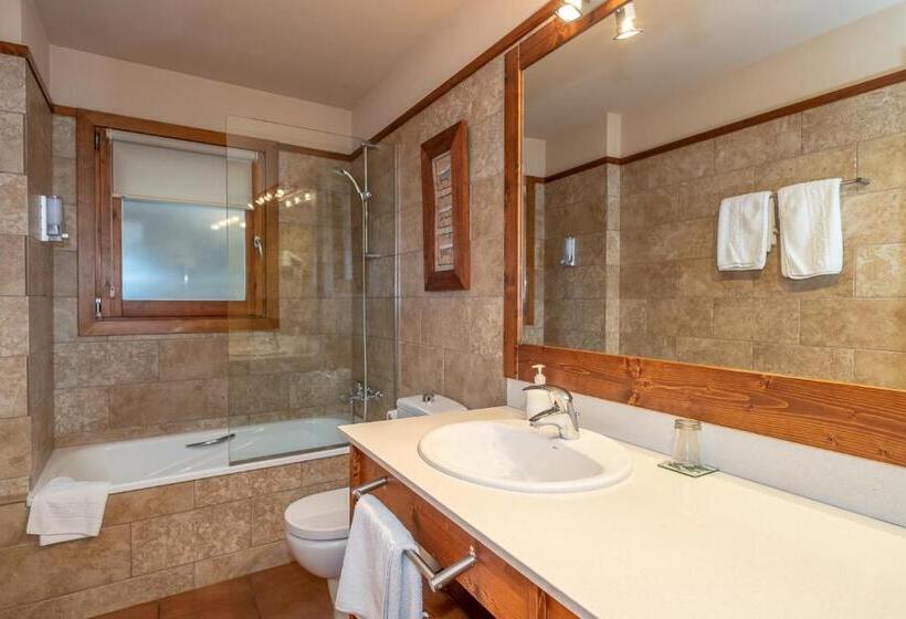 آپارتمان 2 خوابه, Aparthotel Bellver