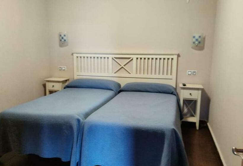 침실 2개 아파트, Apartamentos Astilleros