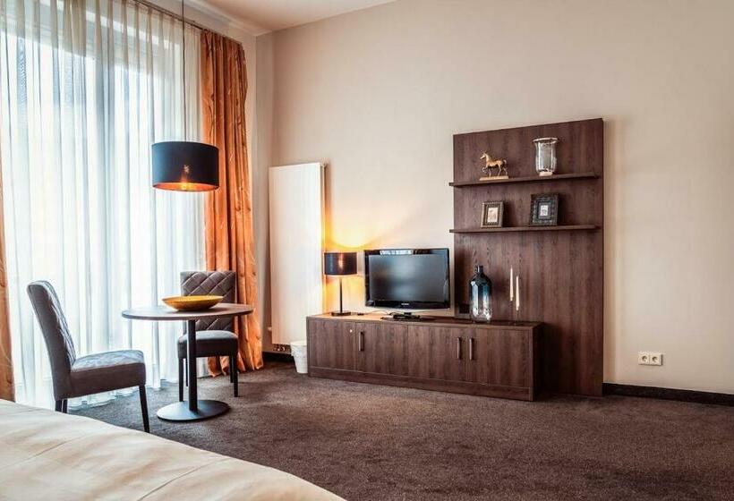 آپارتمان 1 خوابه, Aparthotel Neumarkt