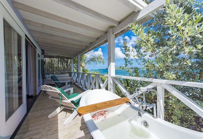 سوئیت پریمیوم با چشم‌انداز دریا, Cocobay Resort Antigua   All Inclusive   Adults Only