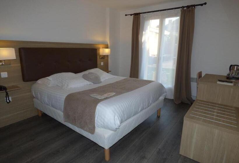 اتاق سوپریور, Hôtel Les Comtes De Pardiac