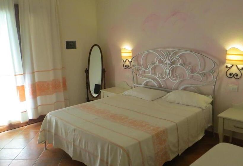 Standard Triple Room, Il Viandante