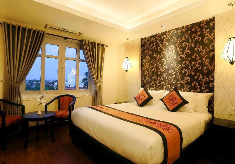 اتاق استاندارد با تخت بزرگ, Mercure Hoi An